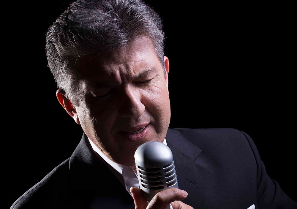 Héctor Bannon Músico Cantante Guitarrista